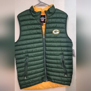 Green Bay Packers Green Puffer Vest Sz.M NWT